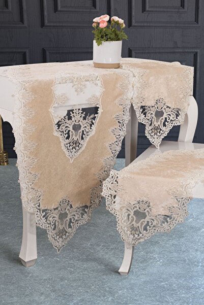 Çeyiz Diyarı طقم صالة مخمل صفير 5 قطع - كريمي