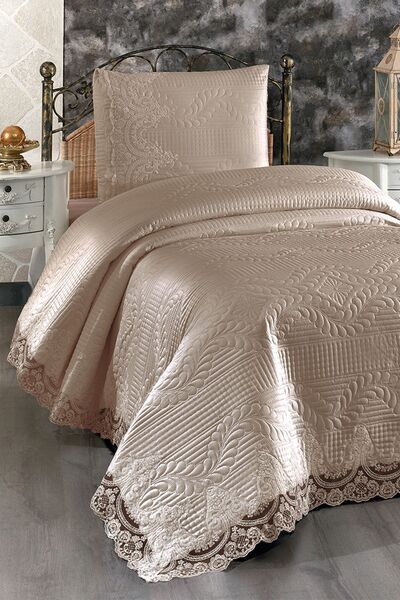 Çeyiz Diyarı Simirna Dantelli Kapitoneli Tek Kişilik Yatak Örtüsü Açık Cappucino