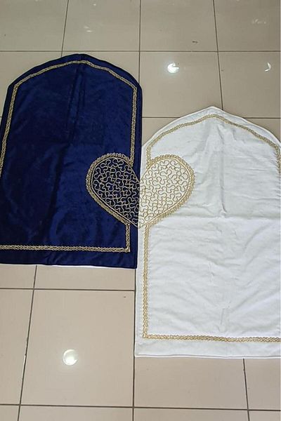 Çeyiz Diyarı Set de covoare de rugăciune din catifea Sevda Dowryhair, 2 piese, bleumarin auriu