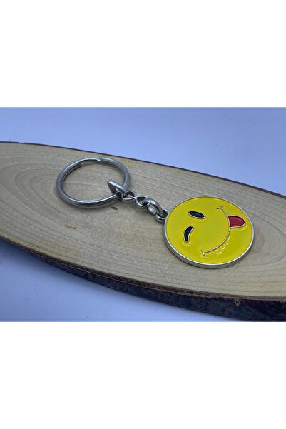 GultekinShop Çapkın Dil Çıkaran Emoji Metal Anahtarlık