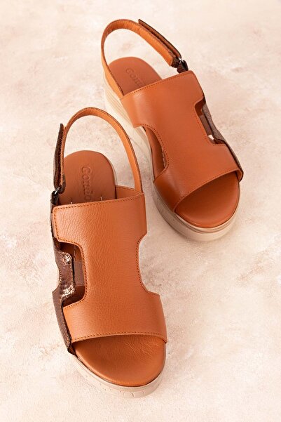 Gondol Kadın Hakiki Deri Dolgu Topuklu Rahat Günlük Sandalet Iz.9707