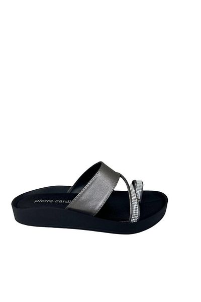 Pierre Cardin Pi̇ERRE CARDi̇n 3510 - Women's Flip Flops with Stone DeTail