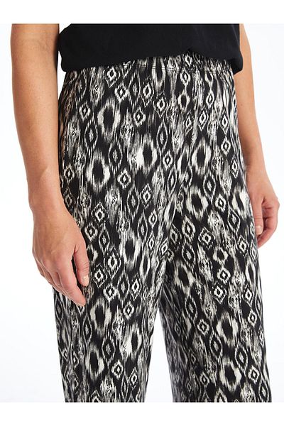 LC Waikiki Capri pentru femei cu model LCW cu talie elastică