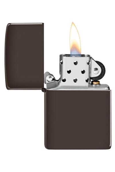 Zippo Çakmak Kahverengi Zemin