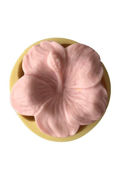 Partivitrini Lilyum Çiçeği Şeklinde Silikon Pasta ve Seker Hamuru Kalibi