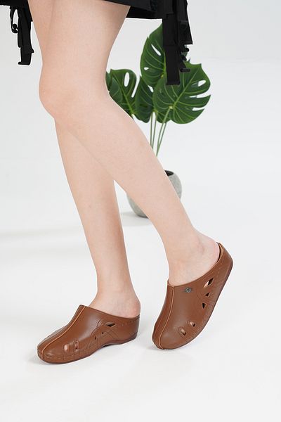 MİRA TERLİK ORTOPEDİK TERLİK VE AYAKKABI Mira Orthopedic Women's Slippers - Sabo, Soft and Comfortable Sole, Suitable for Heel Spurs