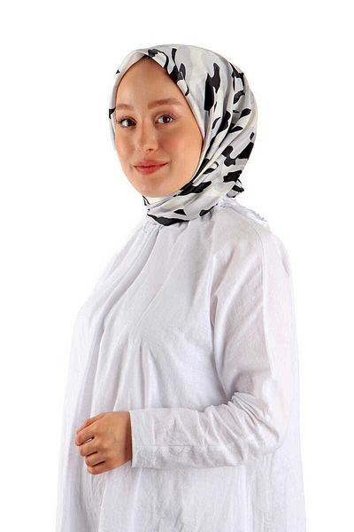 Bursa İpek Twill Silk Scarf - White Sare Pattern