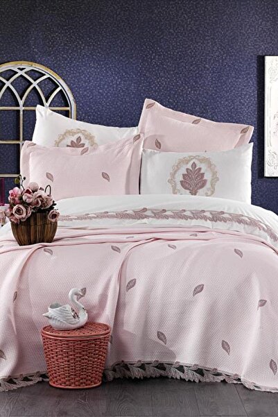 Çeyiz Diyarı طقم زفاف علياء مطرز بالدانتيل الفرنسي بودرة كريمية