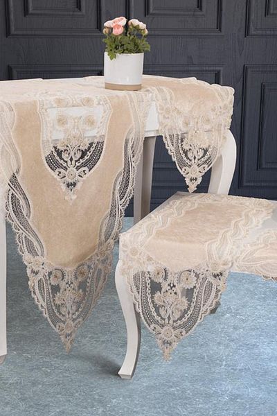Çeyiz Diyarı Set Sufragerie Gonca Velvet 5 Piese - Cappucino