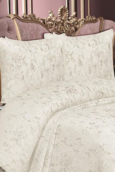 Çeyiz Diyarı French Laced Dowry Cloud Bedspread Cream
