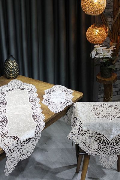 Çeyiz Diyarı Suman Kordone Luxury Velvet Κεντημένο Σετ Σαλονιού 5 τεμαχίων Μαύρο Cappucino