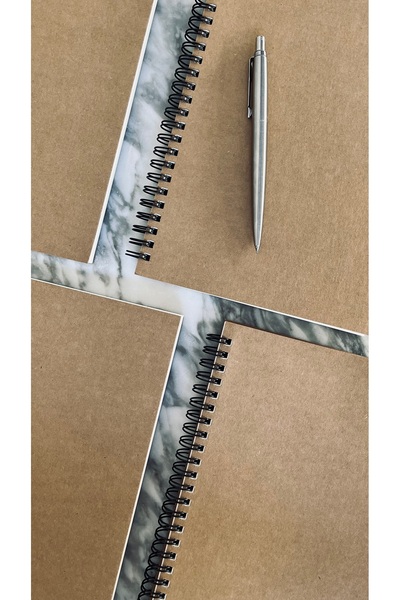 Fark Tanıtım دفتر ملاحظات مبطن حلزوني بغطاء كرافت مقاس A5 100 ورقة