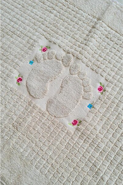 Çeyiz Diyarı Рушник для ніг з вишивкою Guldestan Бежевий