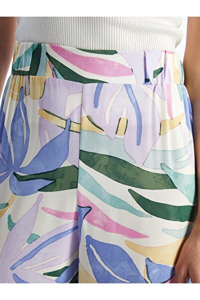 LC Waikiki LCWAIKIKI Classic Beli Lastikli Çiçekli Geniş Paça Kadın Pantolon