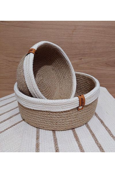 HandmadeSNM Σετ ψάθινο καλάθι 2 τεμαχίων με λευκό περίγραμμα