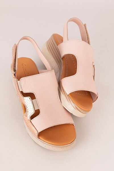 Gondol Kadın Hakiki Deri Dolgu Topuklu Rahat Günlük Sandalet Iz.9707