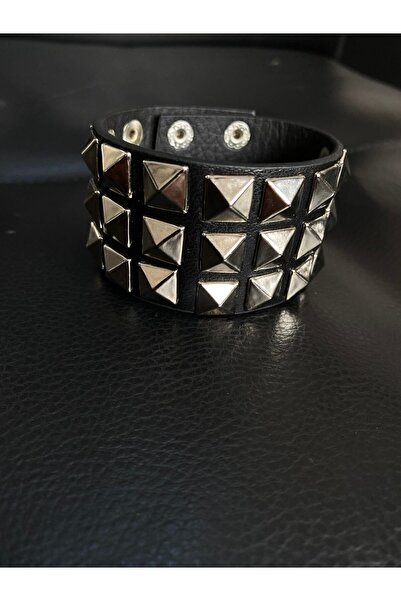 Aksabeltchokers 4.cm Üç Sıralı Piramit Gothic Metalci Bileklik 20.cm