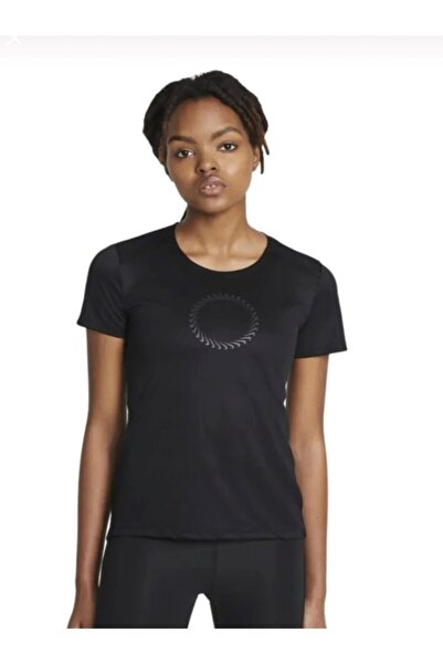 Nike Run Icon Clash Short-Sleeve Running Top Kadın Tişört cz9600-010