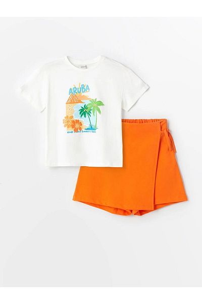 LC Waikiki LCW Kids - تي شيرت وسروال قصير برقبة دائرية للفتيات
