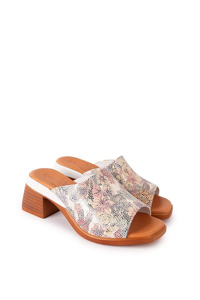 Gondol Papuci de damă din piele naturală cu toc mediu - Design casual elegant iz.12109