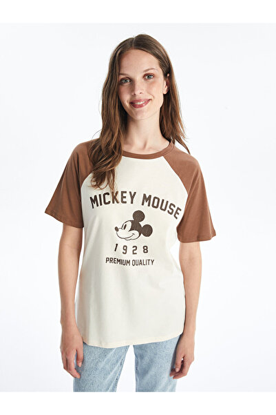 LC Waikiki تي شيرت نسائي بطبعة ميكي ماوس LCW - رقبة دائرية، كم قصير