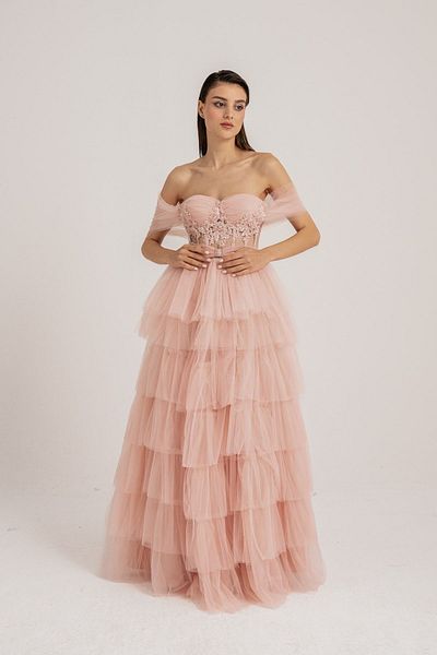 Lenta Moda Powder Embroidered Lace Detailed Layered Long Tulle Evening Dress and Engagement Dress