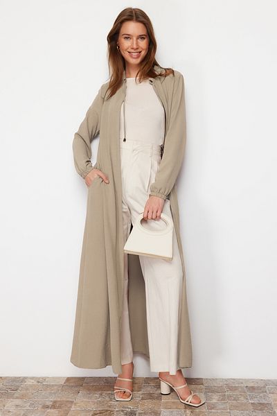 Trendyol Modest قبعة منسوجة باللون البيج ومرنة وعباية TCTSS24KF00025