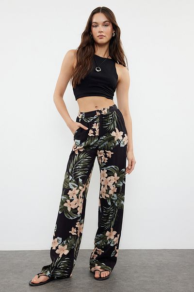 Trendyol Collection Multi-Colored Elastic Waist Wide Leg/Wide Leg Patterned Woven Trousers TWOSS24PL00162
