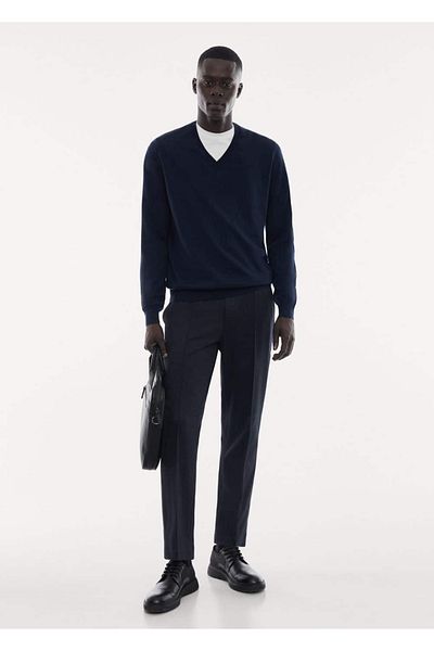MANGO Man Πουλόβερ με λαιμόκοψη 100% merino μαλλί