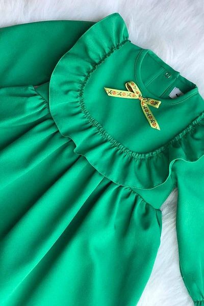 Bertuğ Bebek Rochie de fetiță verde cu design detaliat cu volane și panglică