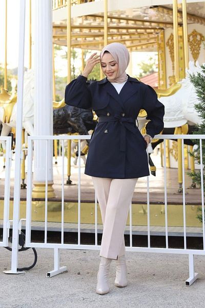 Vibeys Moda Navy Blue Double Breasted Collar Waterproof Women's Trench Coat with Button Detail on the Front