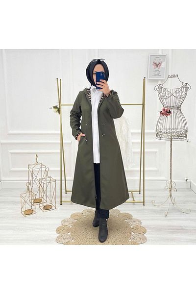 Vibeys Collection Khaki Leopard Patterned and Self Lined Waterproof Women's Trench Coat
