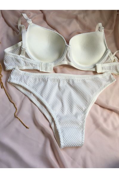 Cansoy Light Supported Honeycomb Patterned Bra Set