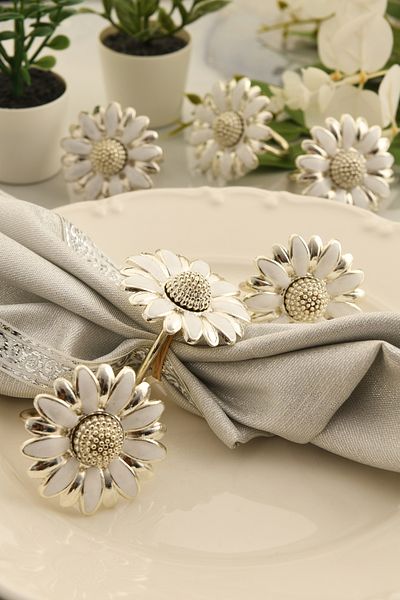 TR Turan Collection Луксозна салфетка DAISY от 6 части сребърна - модел пръстен с бяло цвете