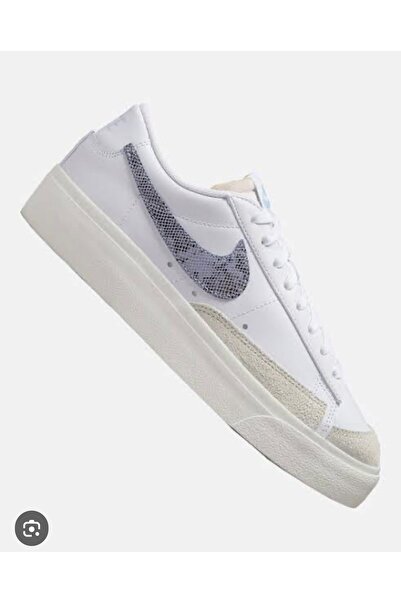 Nike Blazer Low '77 Platform DV6978-100