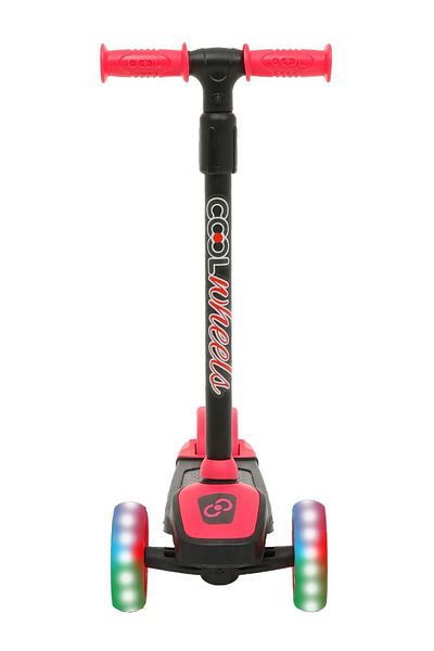 Furkan Toys Pink 3 Twist Lighted 3 Wheel Scooter - Age 3+