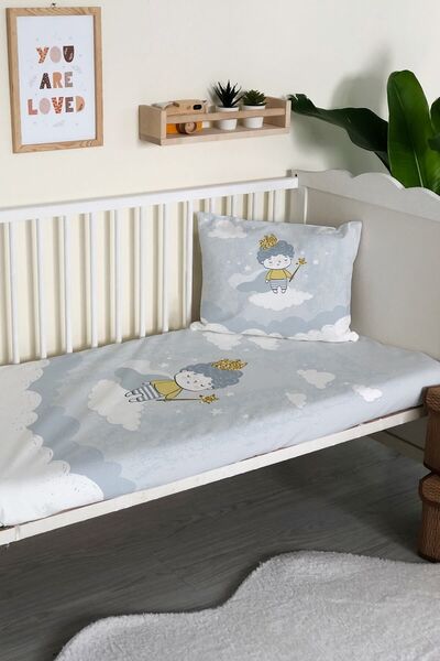 Evmila Prince on Cloud Patterned Velvet Decorative Baby & Kids Bedspread