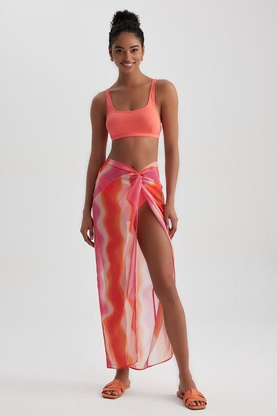 DeFacto Be in Love – Gemusterter Strandrock aus Chiffon mit normaler Passform – A9234ax23hs