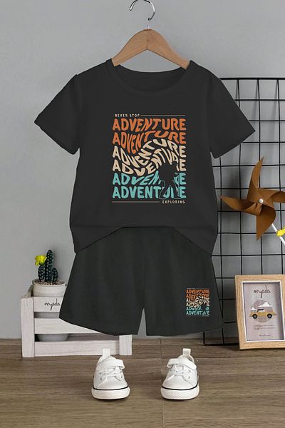 MYADA Set 2 piese pentru copii - Decolteu, pantaloni scurti elastici, imprimeu Adventure 11134