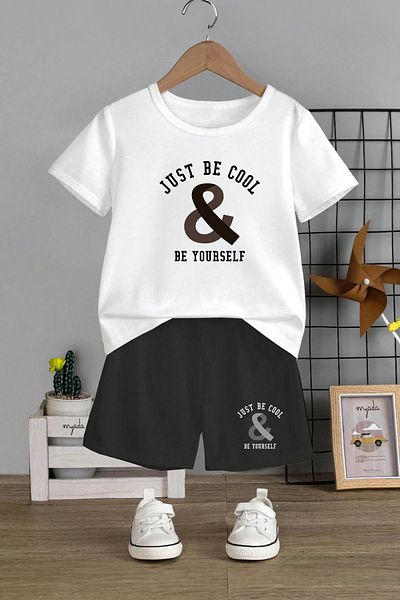 MYADA Set pentru copii unisex cu imprimeu Just Be Cool - Gât crew, pantaloni scurți elastici, set de 2 12248