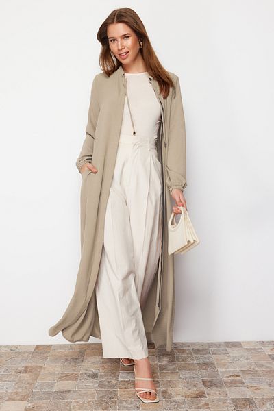 Trendyol Modest قبعة منسوجة باللون البيج ومرنة وعباية TCTSS24KF00025