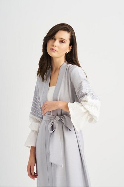 TUİS Embroidered Abaya with Sleeves - Gray