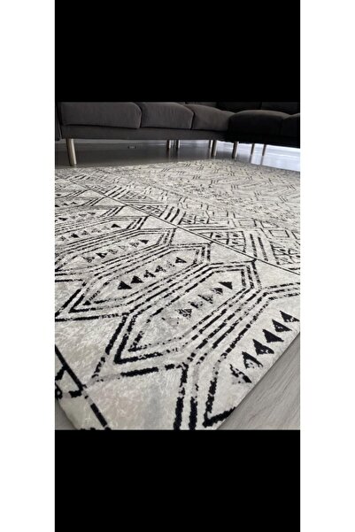 Madame Clean Home Silk Velvet Carpet Cover Ethnic White Model