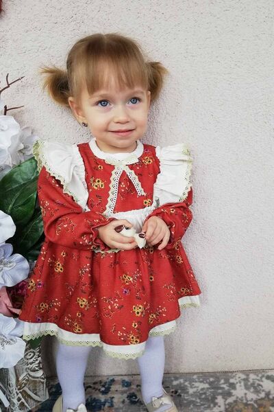 Bertuğ Bebek Fırfır Ve Dantel Detaylı Özel Tasarım Çiçek Desenli Kiremit Renk Kız Çocuk Bebek Elbise
