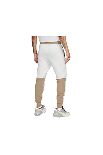 Nike Λευκό ανδρικό παντελόνι - M Nk Tch Flc Jggr FB8002-121