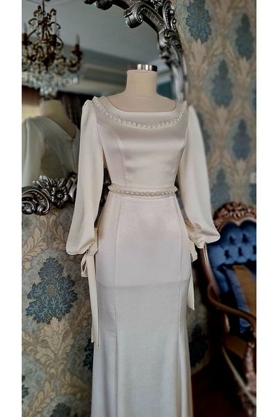 MODAMAKKO Ecru White Satin - Lace-up Sleeves, Engagement and Wedding Dress