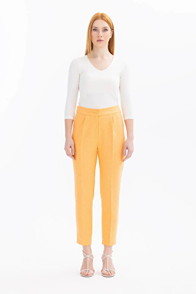SEÇİL Pantaloni portocalii de damă - cu buzunare și până la gleznă