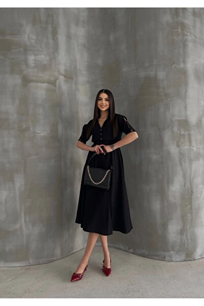 Butik V YAKA GİPELİ MİDİ DOKUMA ELBİSE