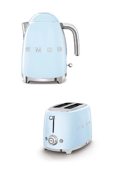 SMEG غلاية باللون الأزرق الباستيل ومجموعة محمصة 2x1 Klf03-tsf01pbeu