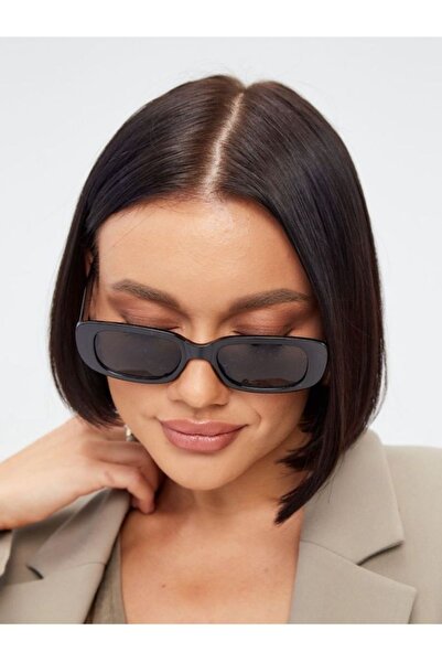 MACERATİ نظارات شمسية سوداء عتيقة بإطار مكتنز